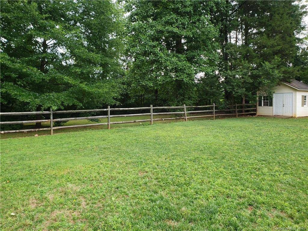 China Grove, NC 28023,234 Granite LN