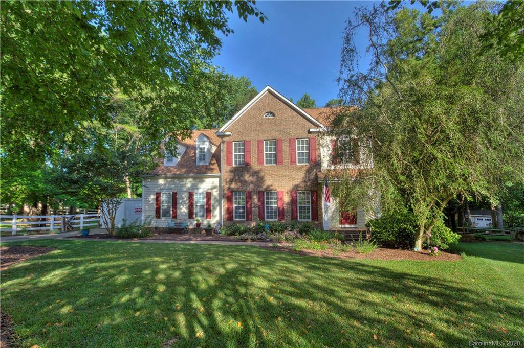 Fort Mill, SC 29715,107 Duck Pond CT