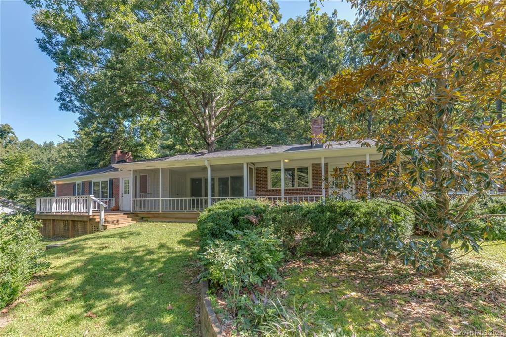 Tryon, NC 28782,280 Miller DR