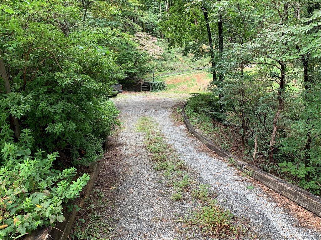 Tryon, NC 28782,2940 Hogback Mountain RD