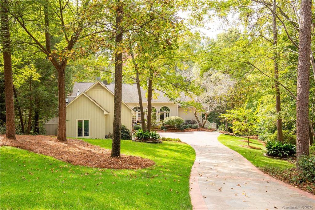 Clover, SC 29710,6 Thornwood CT