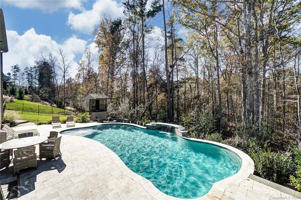 Tega Cay, SC 29708,141 Forsythia LN