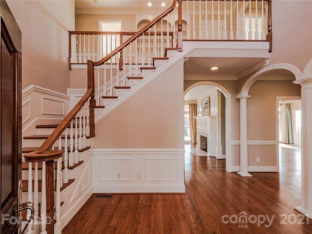 Denver, NC 28037,7980 Bradford LN