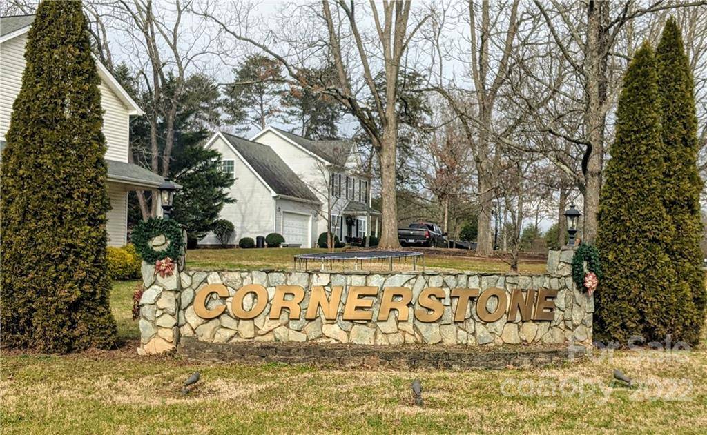 Taylorsville, NC 28681,00 Cornerstone DR #27