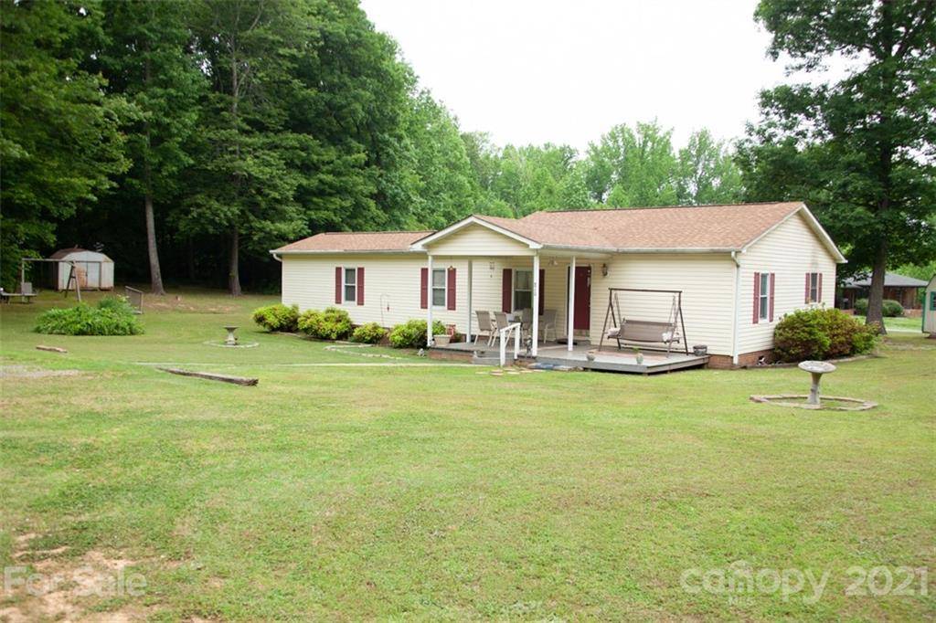 Clover, SC 29710,810 Deep Hollow CT