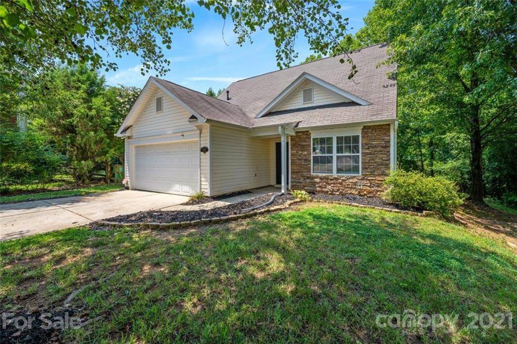 Charlotte, NC 28269,8625 Acacia Ridge CT