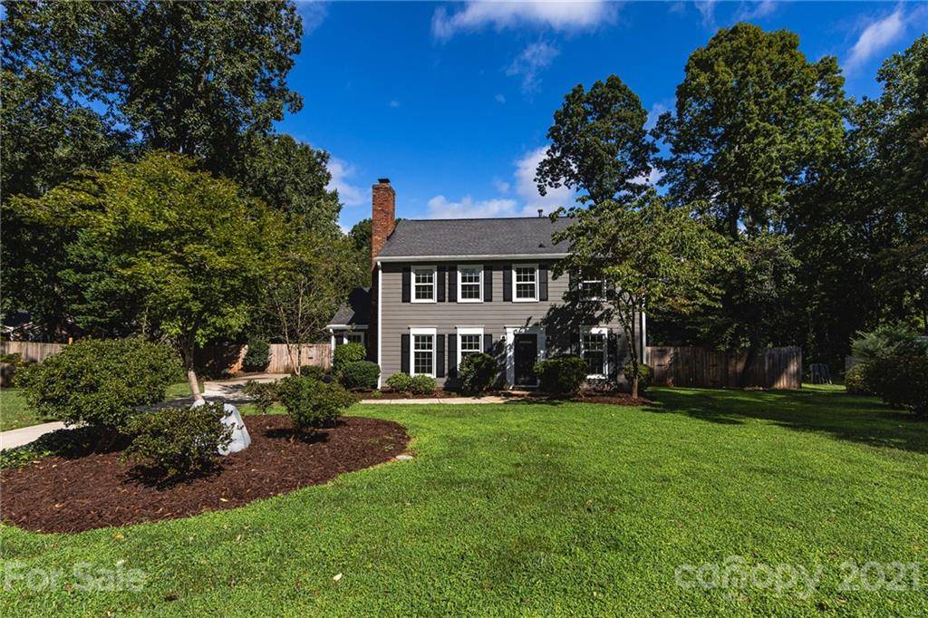 Charlotte, NC 28270,305 Silversmith LN