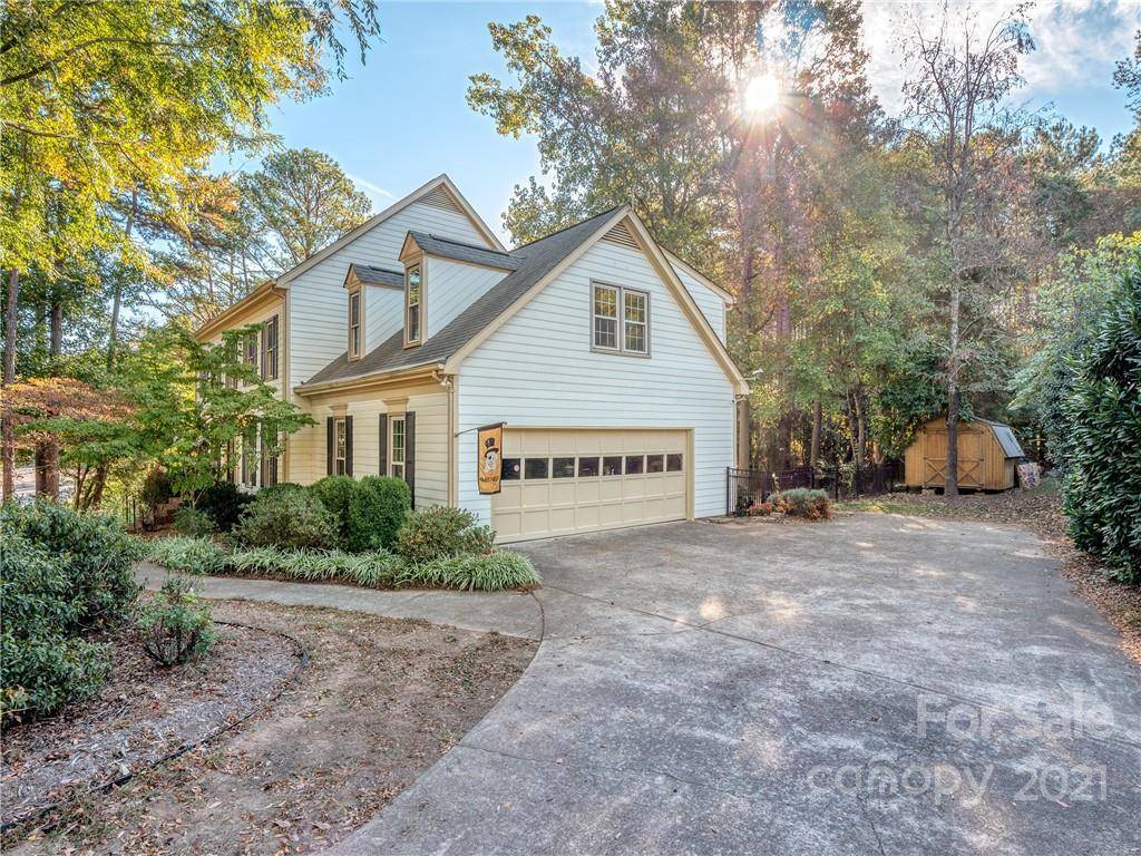 Matthews, NC 28105,2539 Winterbrooke DR