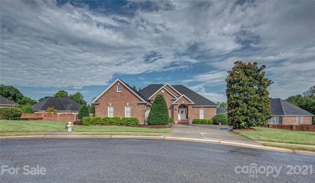 Shelby, NC 28150,106 Plantation CT