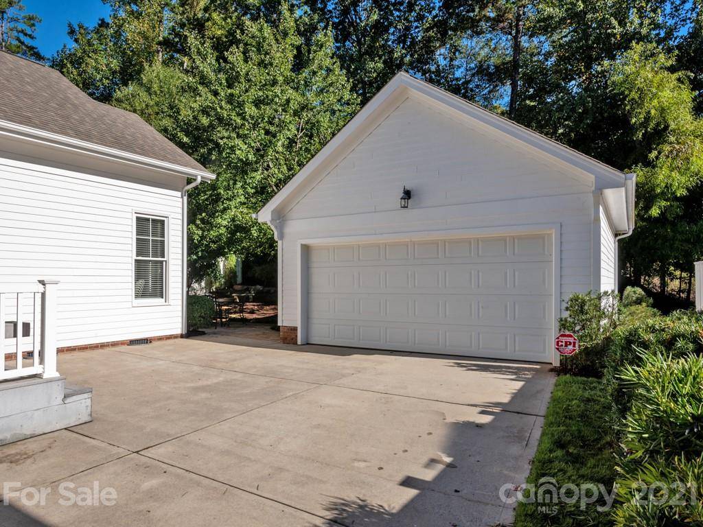 Fort Mill, SC 29708,1050 Gardenia ST