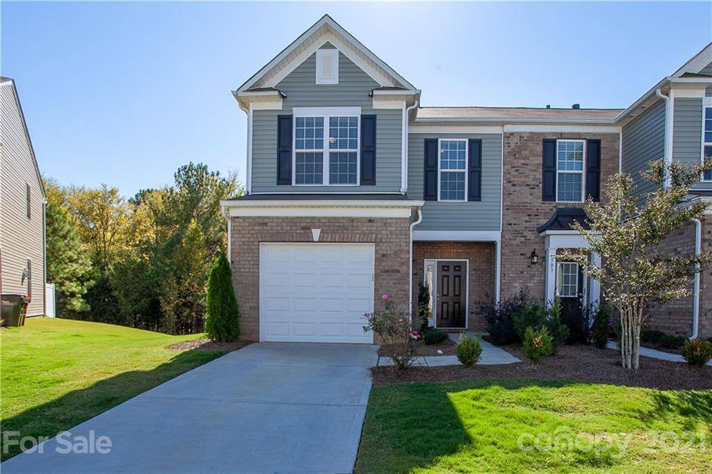 Fort Mill, SC 29708,501 Hunters Dance RD