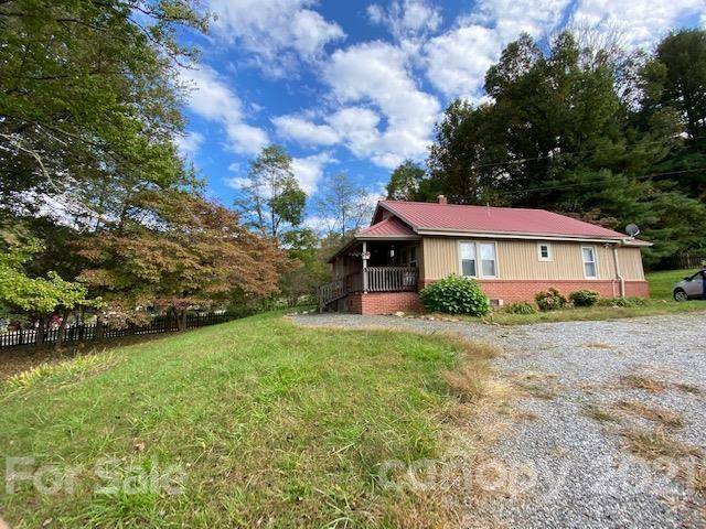 Jackson, NC 28779,214 Firefly RD