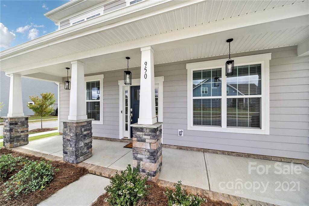 Davidson, NC 28036,950 Claires Creek LN