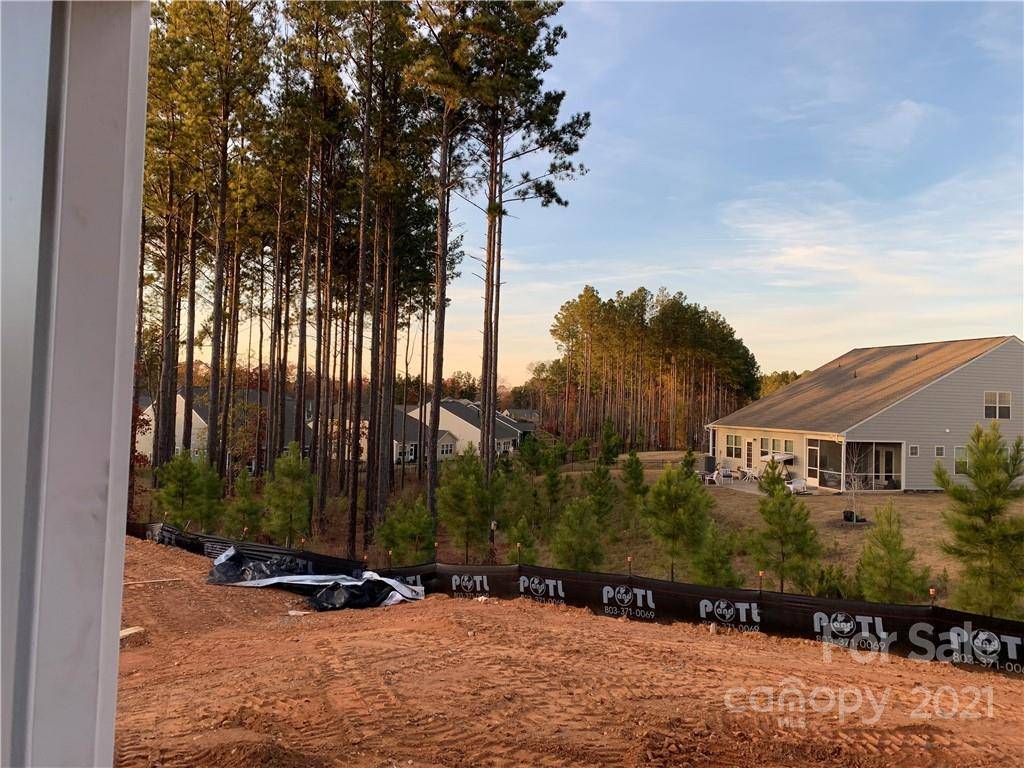 Mount Holly, NC 28120,1021 Dali BLVD #189