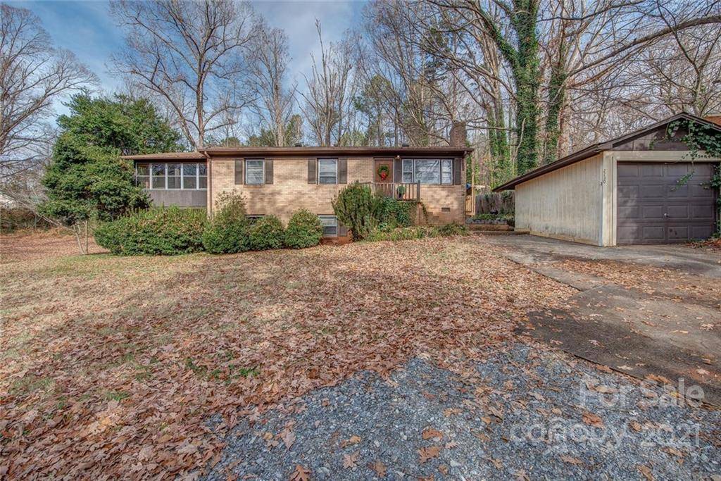 Gastonia, NC 28052,2230 Donnabrook LN