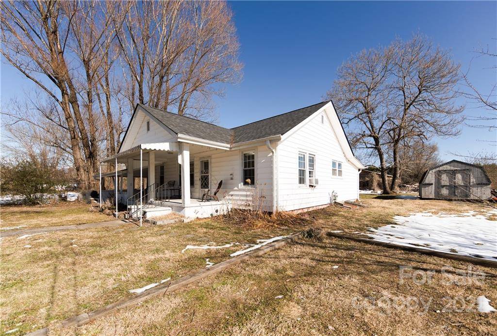 Pisgah Forest, NC 28768,3552 Wilson RD