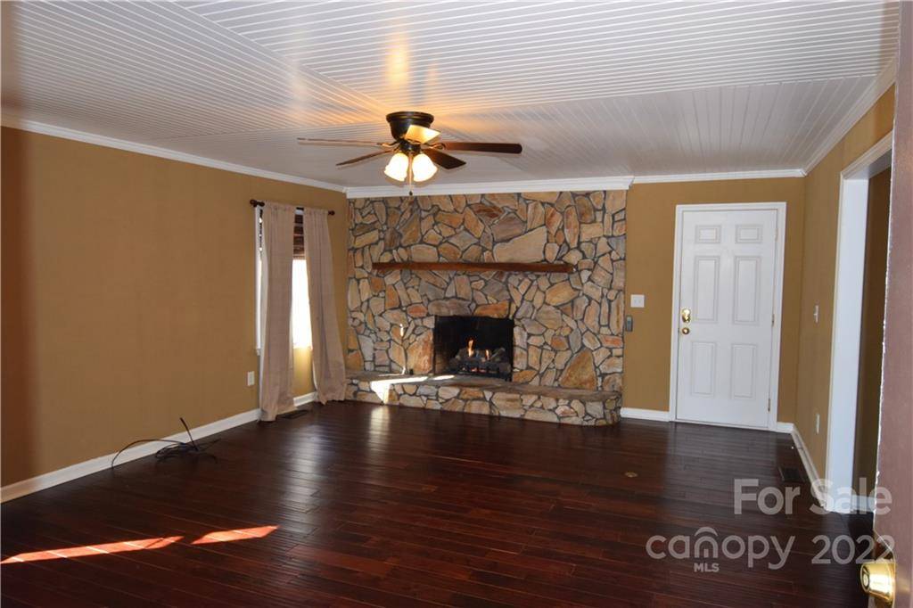York, SC 29745,6556 Pine Forest DR