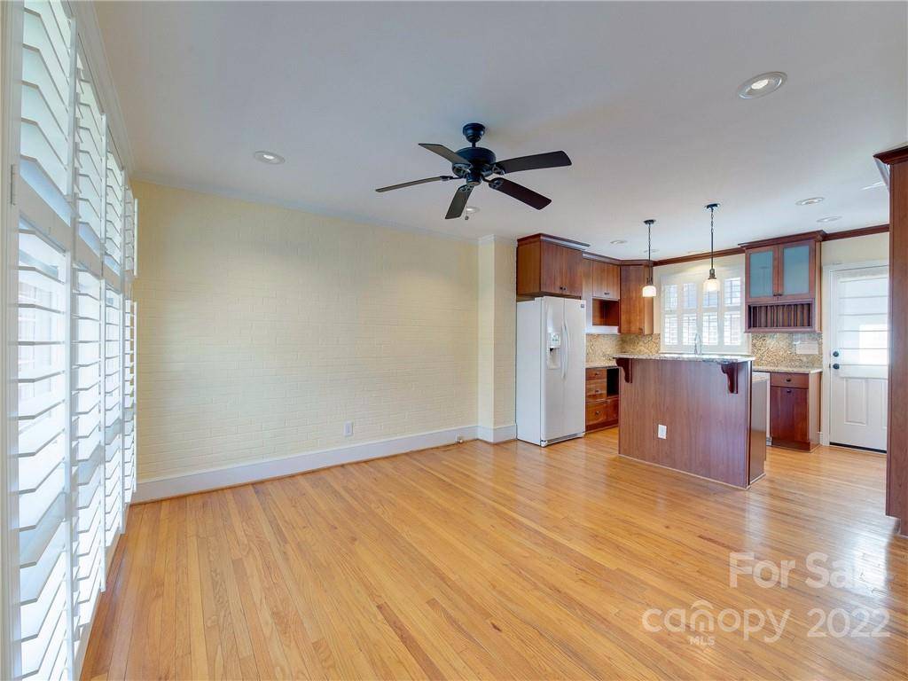 Charlotte, NC 28211,1007 Andover RD #A3