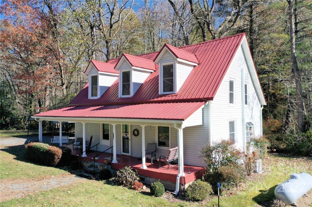 Sylva, NC 28779,260 Willets RD