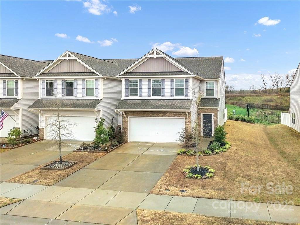 Fort Mill, SC 29715,441 Tayberry LN