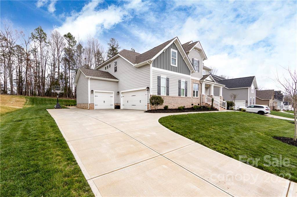 Fort Mill, SC 29715,775 Penny Royal AVE