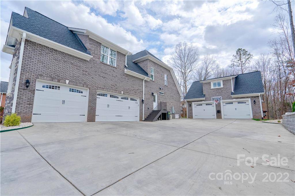 Kings Mountain, NC 28086,531 Coman LN