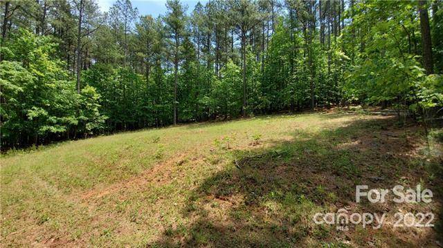 Nebo, NC 28761,53 Pretty Creek LN #20&22