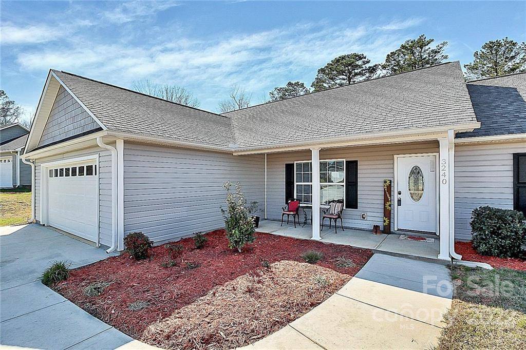 Lancaster, SC 29720,3240 Silver Fox CIR