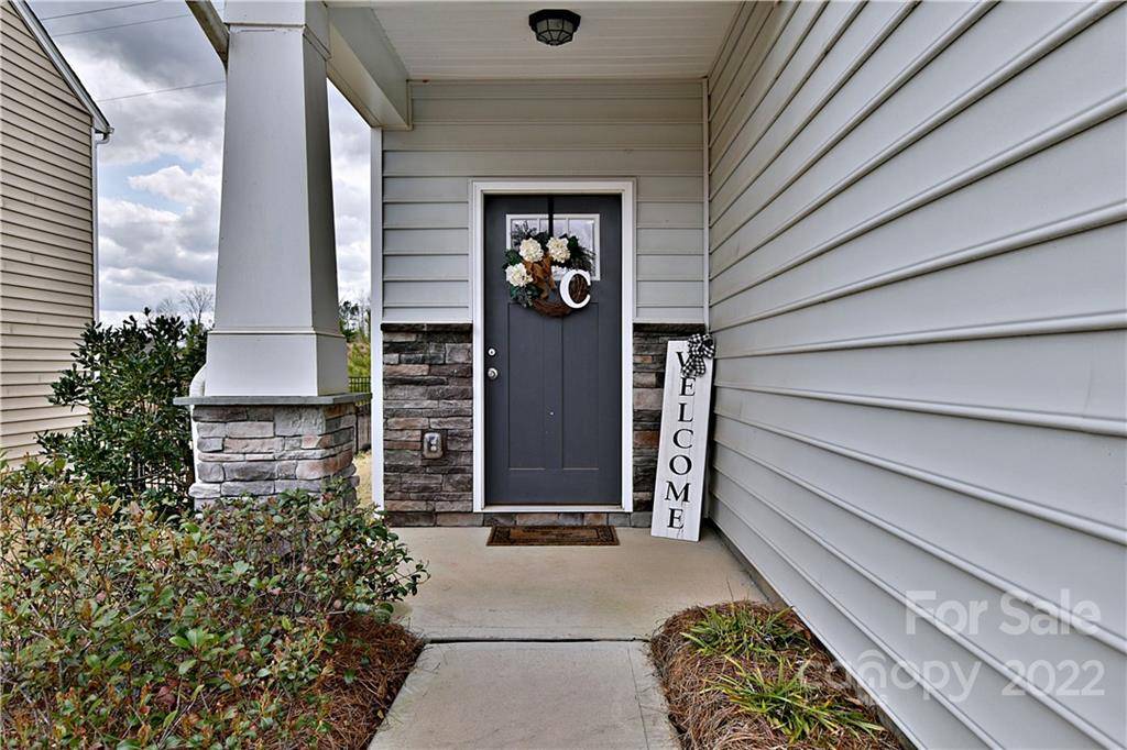 Fort Mill, SC 29715,692 Cape Fear ST