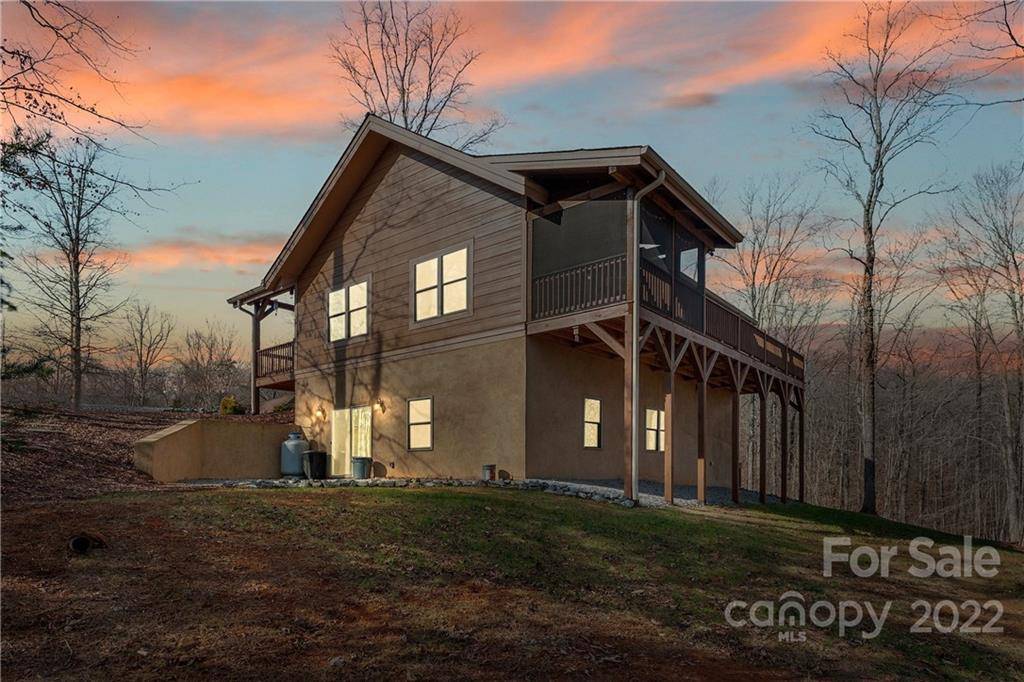 Nebo, NC 28761,555 Nathan Mcdaniel DR