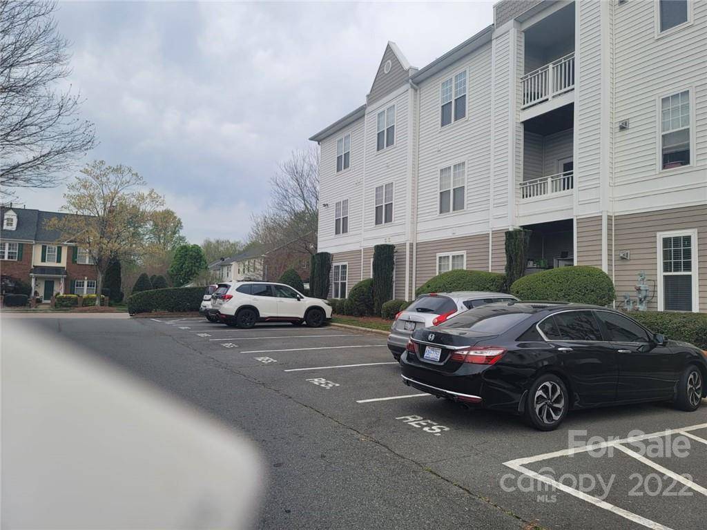 Cornelius, NC 28031,18710 Oakhurst BLVD #1-F