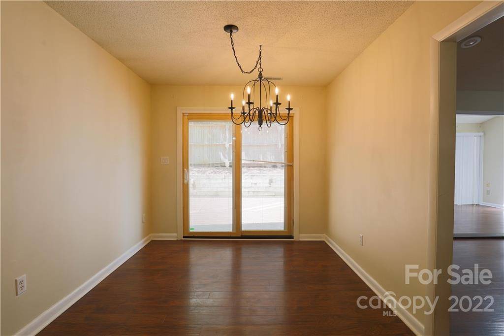 Gastonia, NC 28056,2817 Patio LN