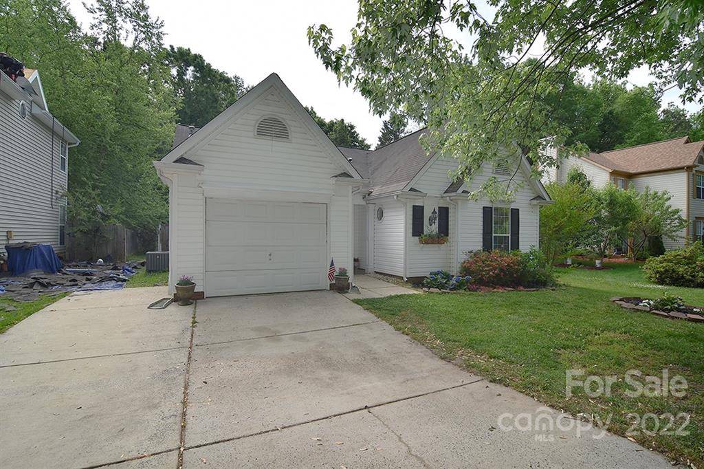 Charlotte, NC 28227,7613 Pence Pond LN