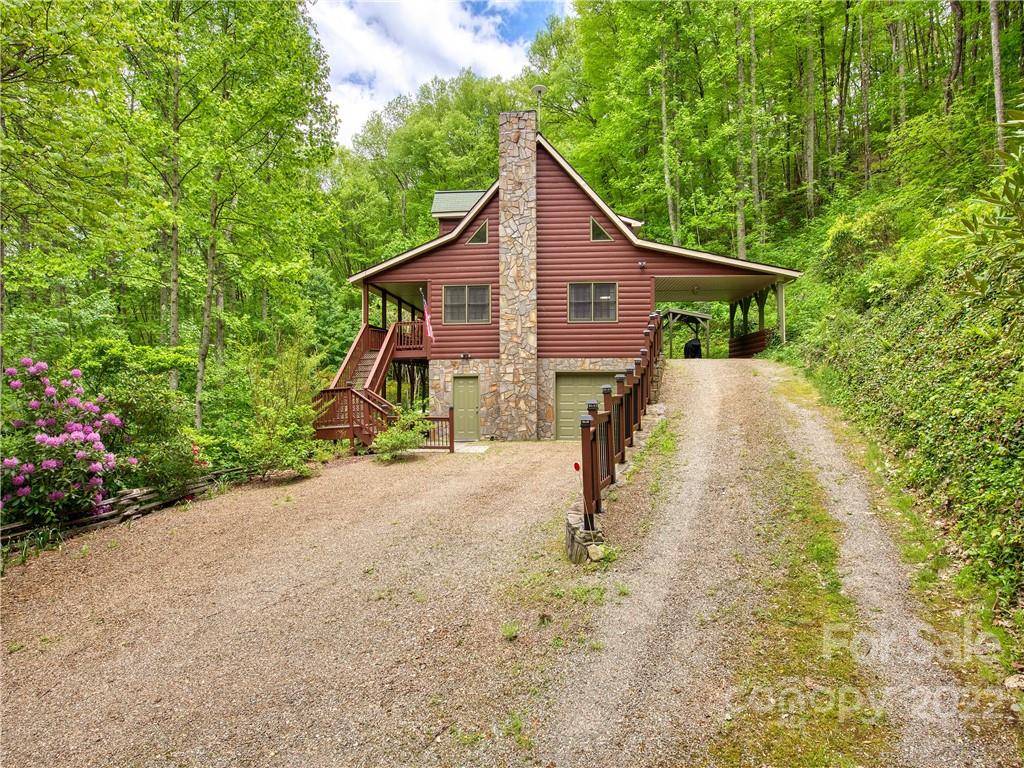 Waynesville, NC 28786,575 Wayneview DR