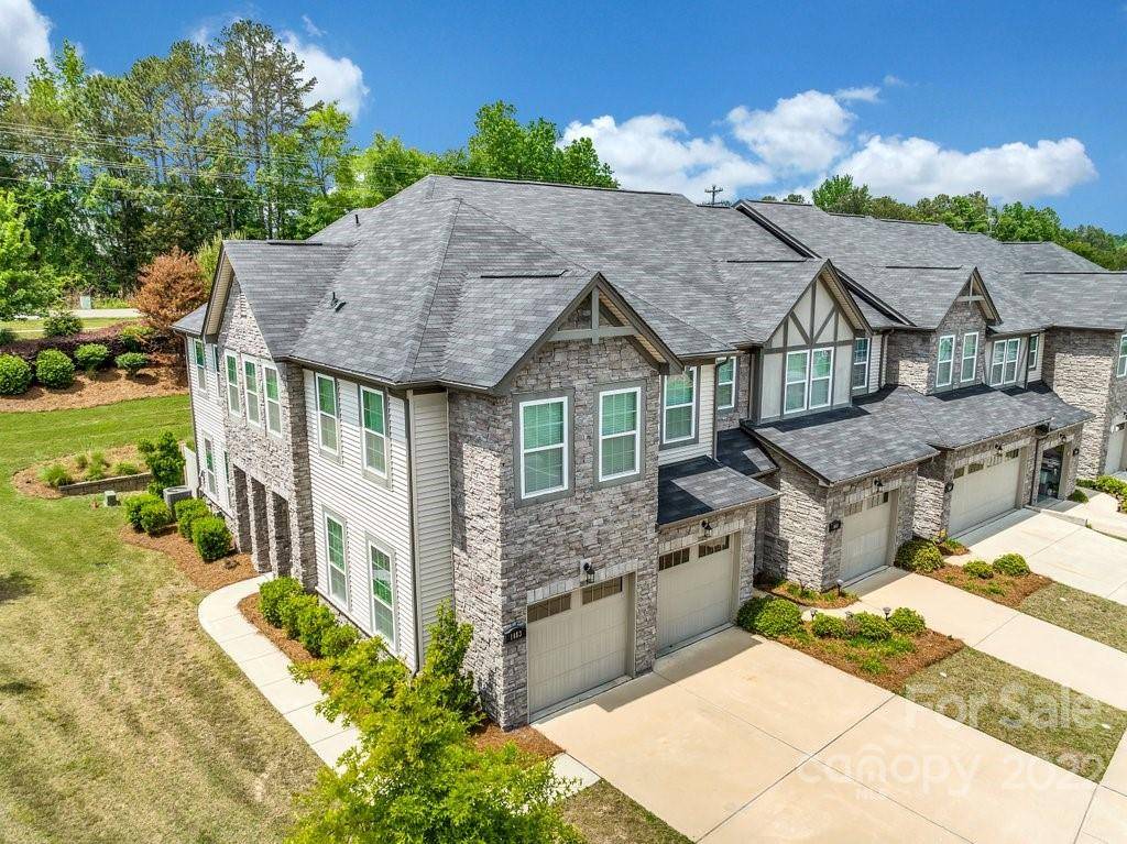 Fort Mill, SC 29708,1403 Calum WAY