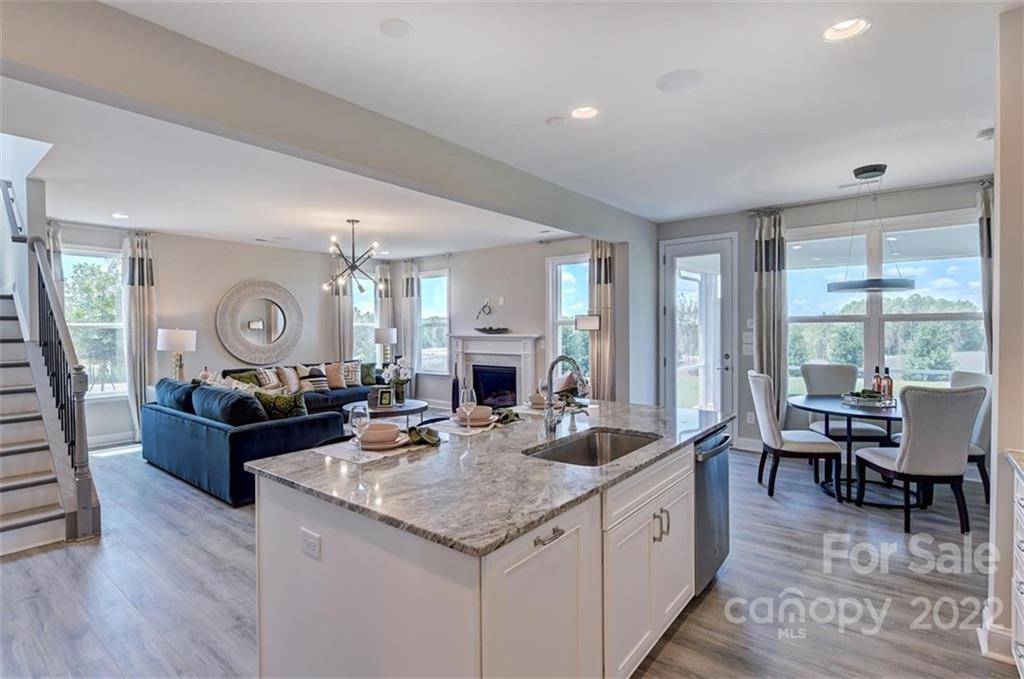 Huntersville, NC 28078,11724 Casabella DR #346