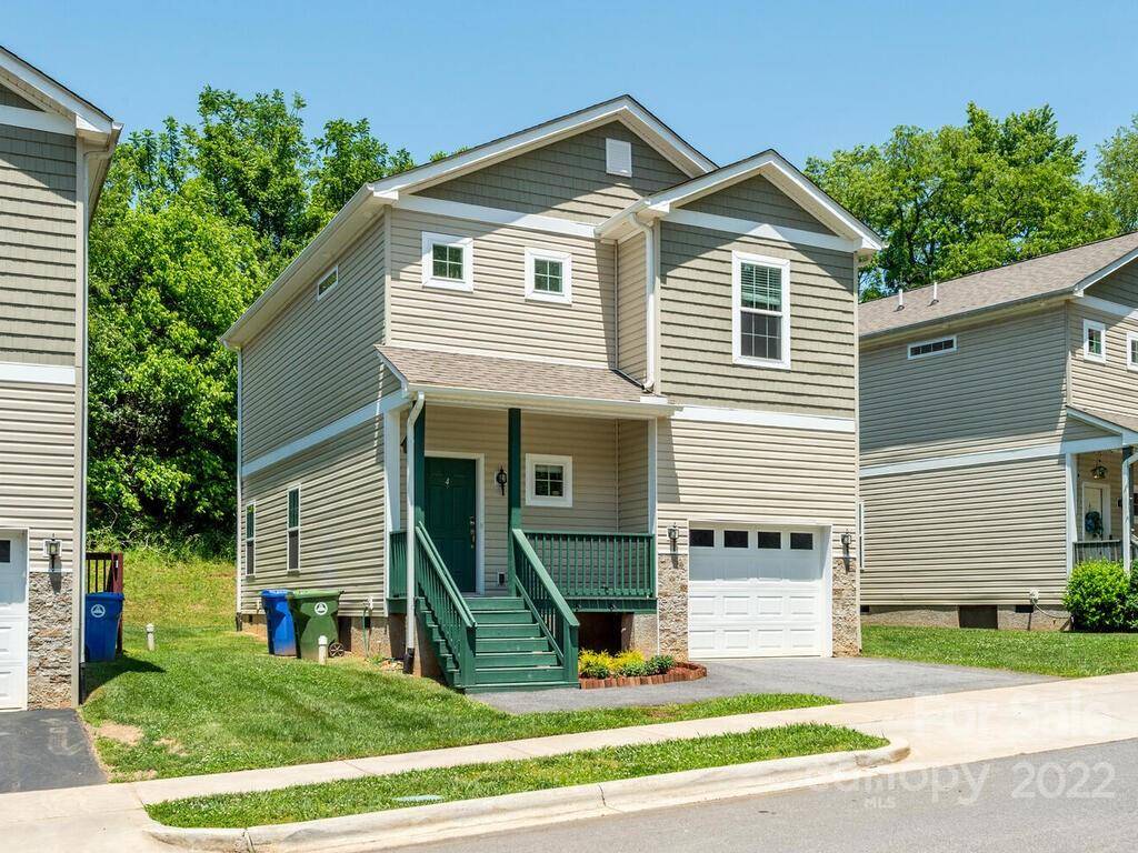 Asheville, NC 28806,4 Willow Shade DR