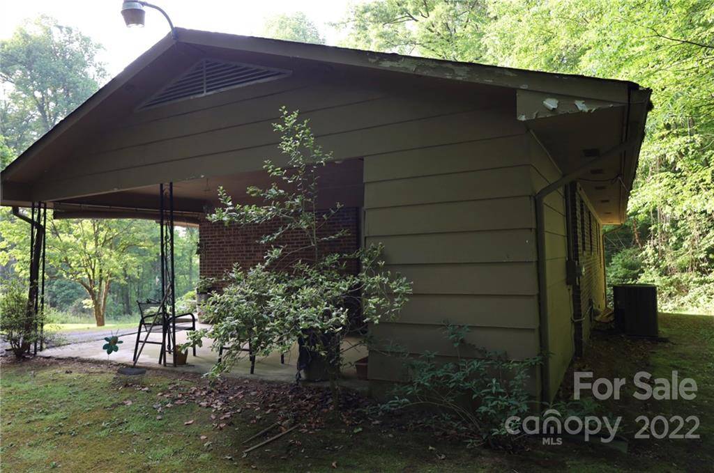 Robbinsville, NC 28771,551 Fort Hill RD W #12