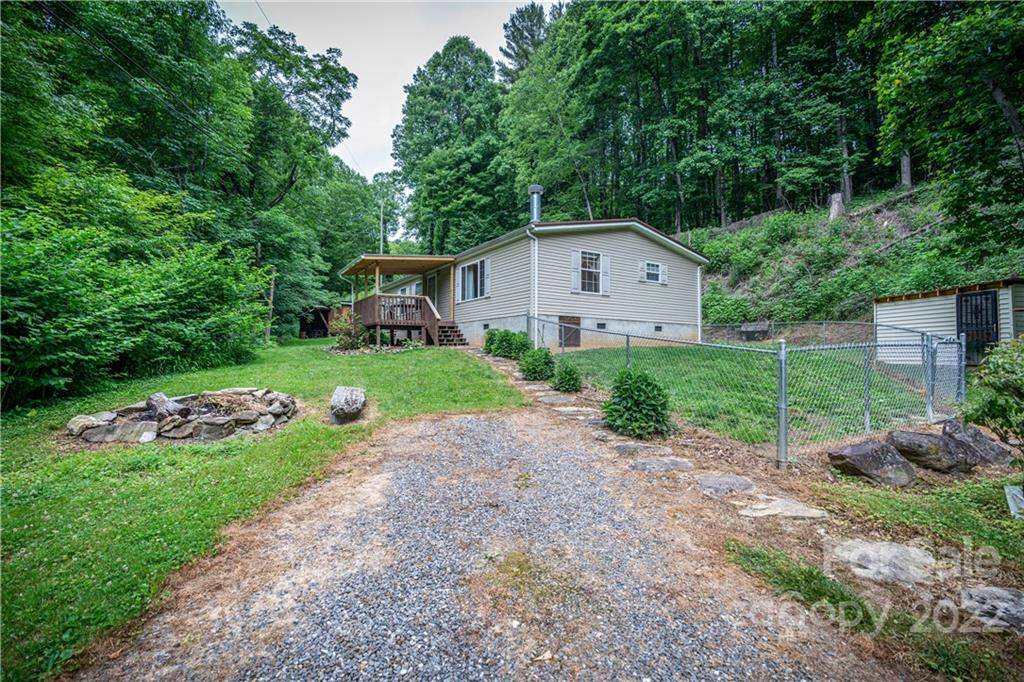 Sylva, NC 28779,286 woodfin RD