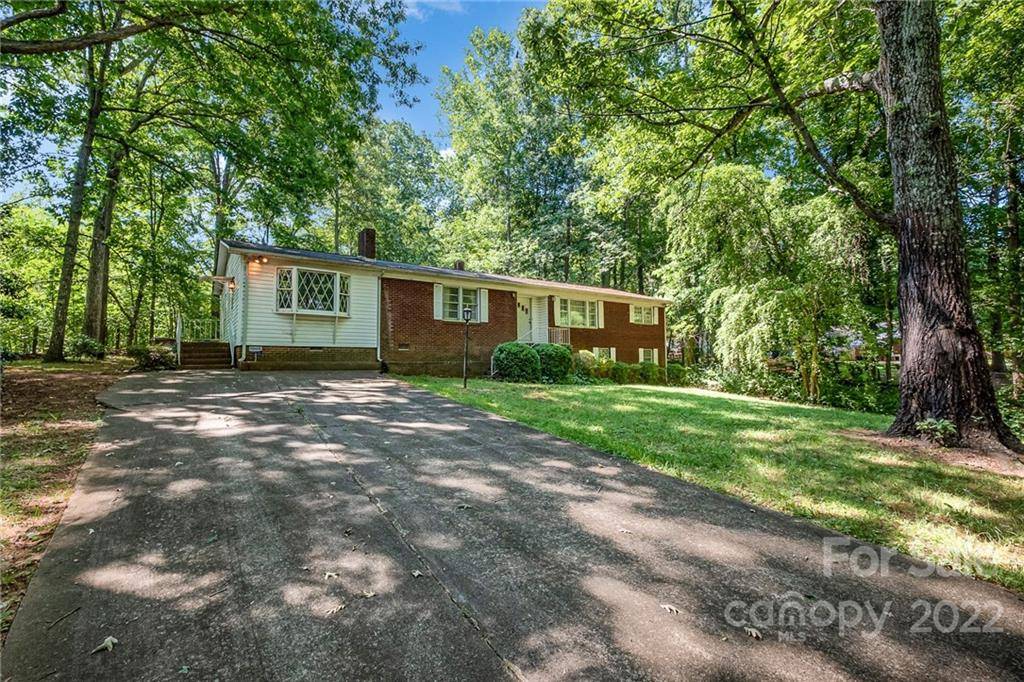 Lincolnton, NC 28092,1035 Timberlane DR