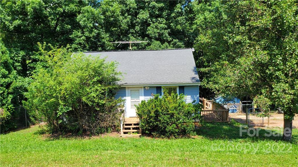 Taylorsville, NC 28681,121 Riverview Acres LN