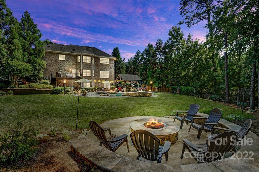 Monroe, NC 28110,1008 Patricians LN