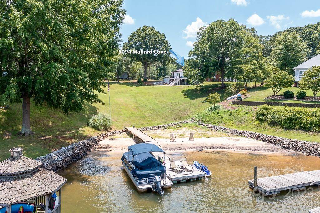 Sherrills Ford, NC 28673,5094 Mallard CV