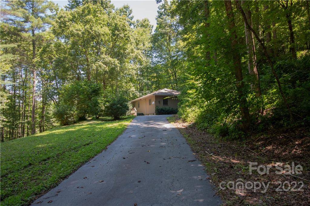 Sylva, NC 28779,9 Old Tannassie RD