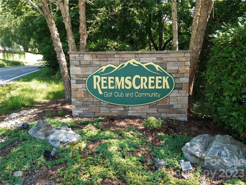 Weaverville, NC 28787,88 courseview DR #239