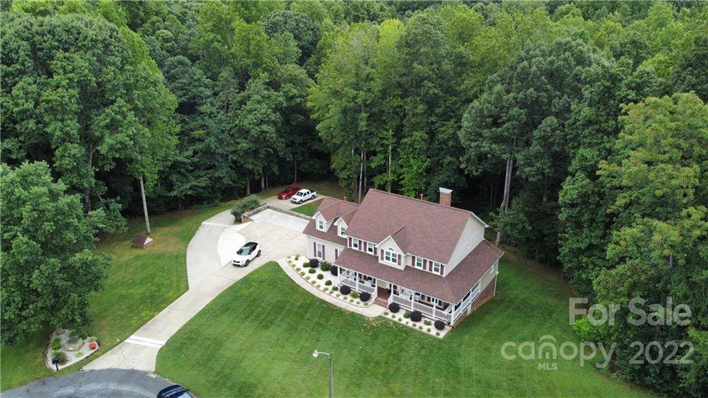 Salisbury, NC 28147,385 Timberwolf LN