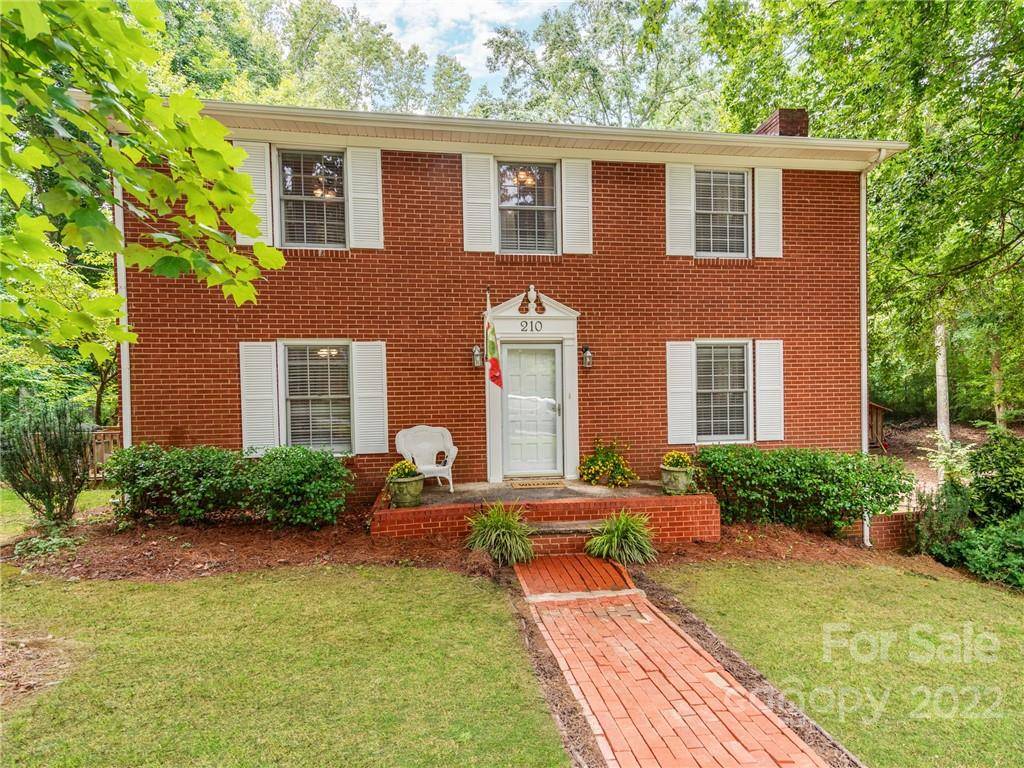 Charlotte, NC 28214,210 Kingsway CIR