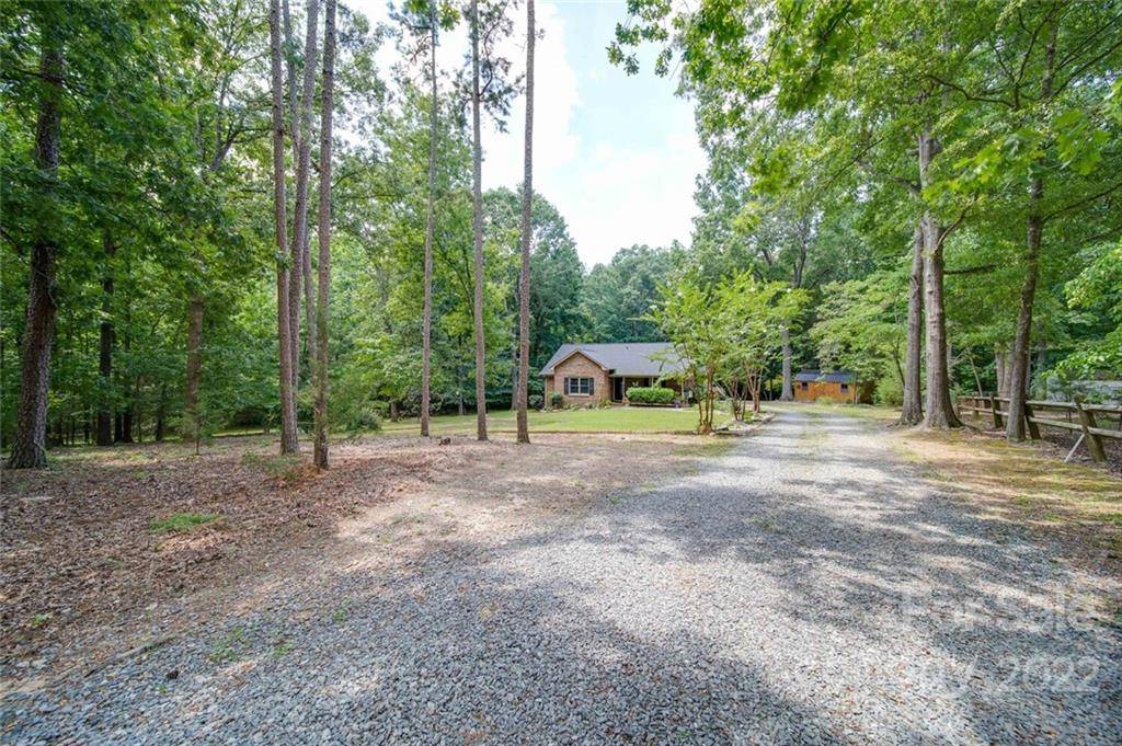 Monroe, NC 28110,2201 Bearskin LN