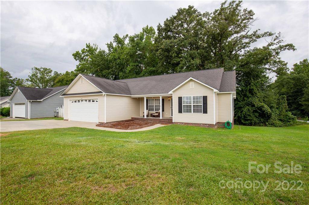 Lancaster, SC 29720,3258 Silver Fox CIR