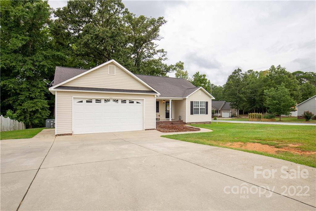 Lancaster, SC 29720,3258 Silver Fox CIR